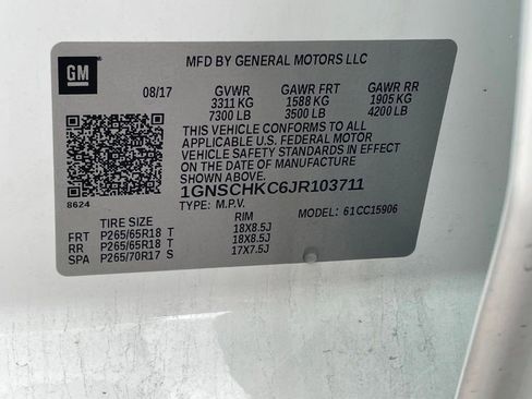 Used 2018 Chevrolet Suburban LT RWD image 12