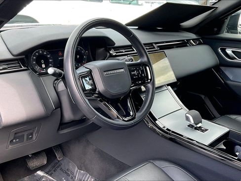 Used 2025 Land Rover Range Rover Velar S AWD/4WD image 17