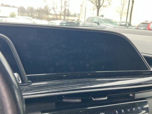 Used 2021 Cadillac Escalade Sport image 18