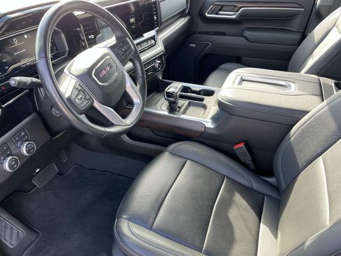 Used 2022 GMC Sierra 1500 SLT w/ SLT Convenience Package image 26