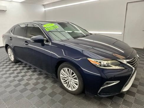 Used 2017 Lexus ES 350 FWD image 3