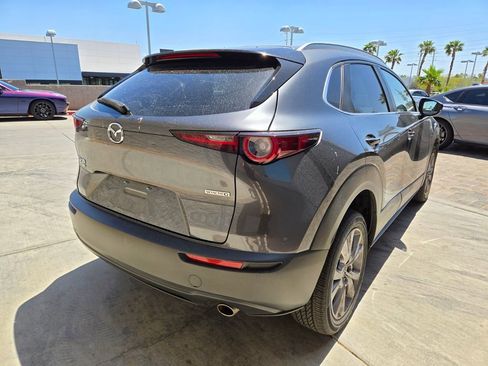 Used 2022 MAZDA CX-30 AWD 2.5 S w/ Select Package image 4