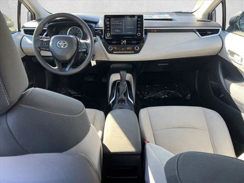 Certified 2020 Toyota Corolla LE image 19