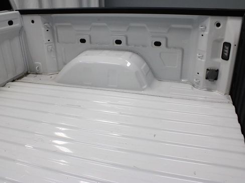 Used 2024 GMC Sierra 1500 Elevation w/ LPO, GMC Protection Package AWD/4WD image 14
