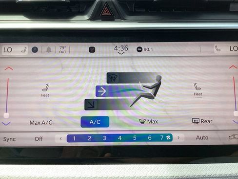 New 2026 Jeep Cherokee Laredo AWD/4WD image 17