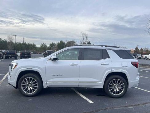 New 2026 GMC Terrain Denali image 25