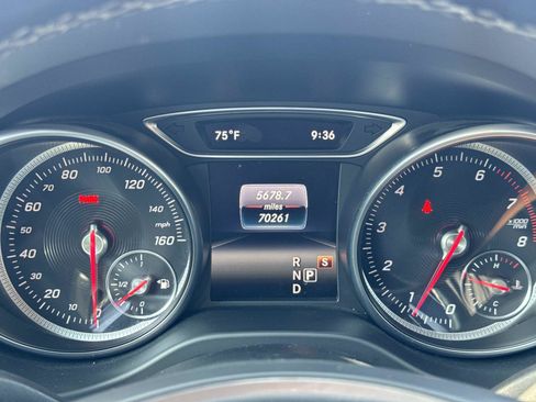 Used 2018 Mercedes-Benz GLA 250 image 11