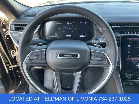 Used 2024 Jeep Grand Cherokee L Limited w/ Luxury Tech Group II image 11