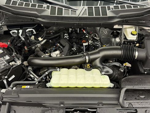 Used 2026 Ford F150 Lariat AWD/4WD image 16