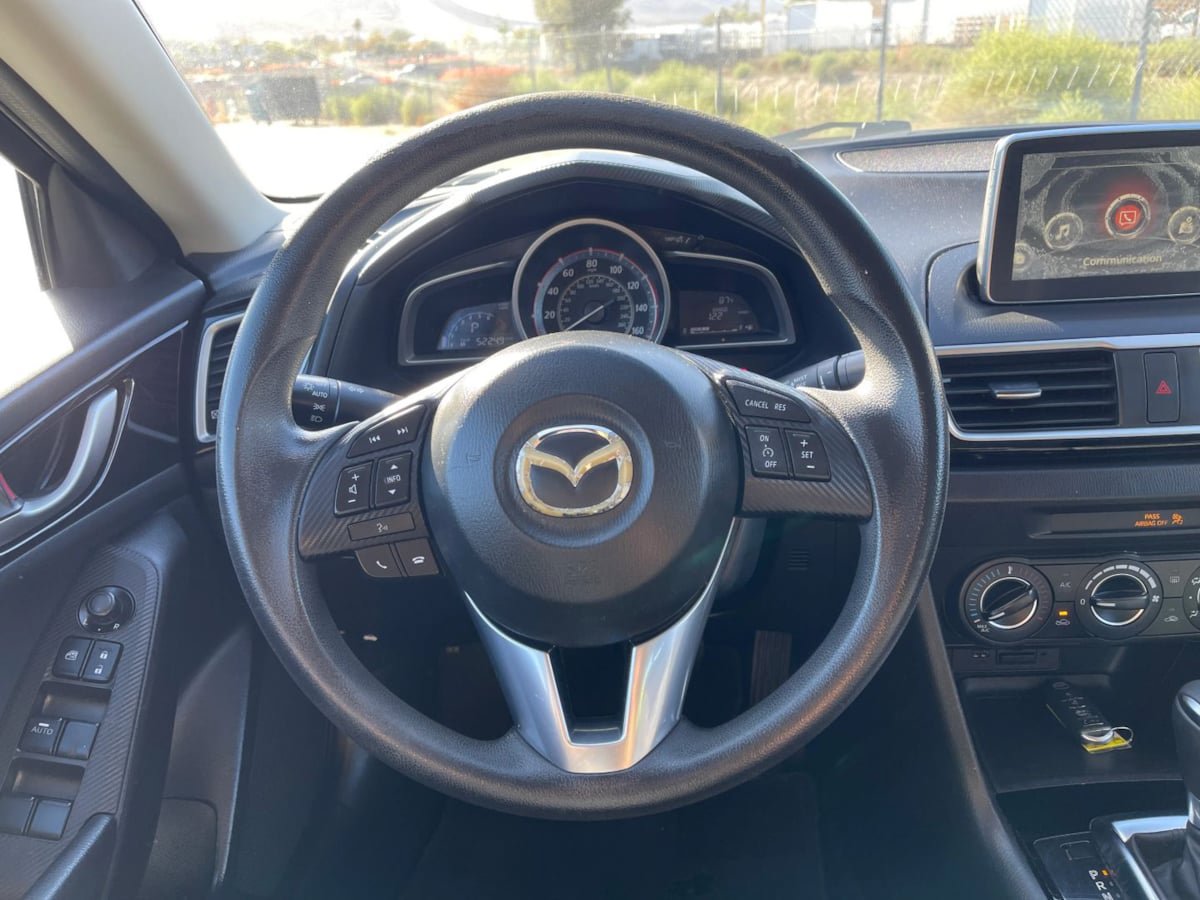 Used 2016 MAZDA MAZDA3 i Sport w/ Preferred Equipment Package FWD image 12
