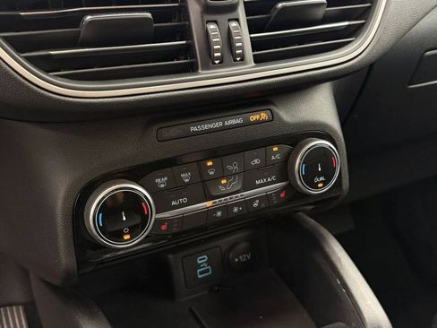 Used 2022 Ford Escape SEL AWD/4WD image 25