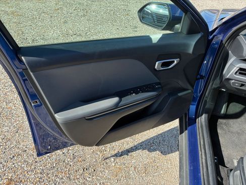 Used 2025 Kia K4 LXS image 15