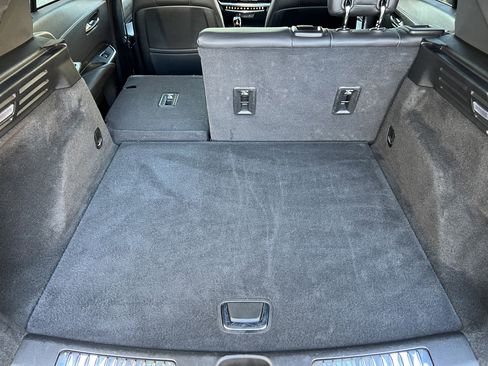 Used 2025 Cadillac XT4 Premium Luxury image 19