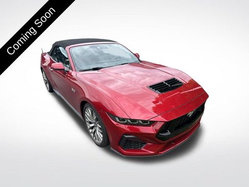 Used 2024 Ford Mustang GT Premium RWD image 3