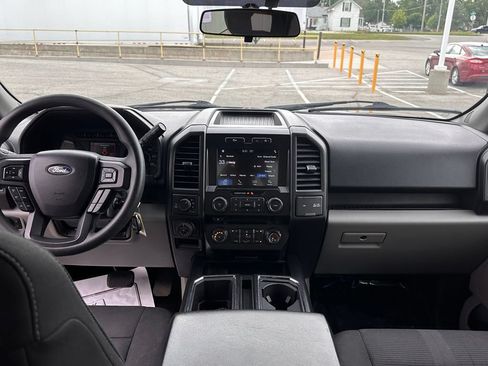 Used 2017 Ford F150 XL w/ Equipment Group 101A Mid AWD/4WD image 39