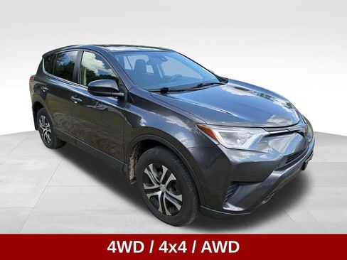 Used 2018 Toyota RAV4 LE w/ All Weather Liner Package AWD/4WD image 9