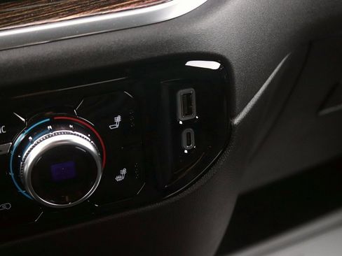 New 2025 GMC Sierra 1500 SLE image 20