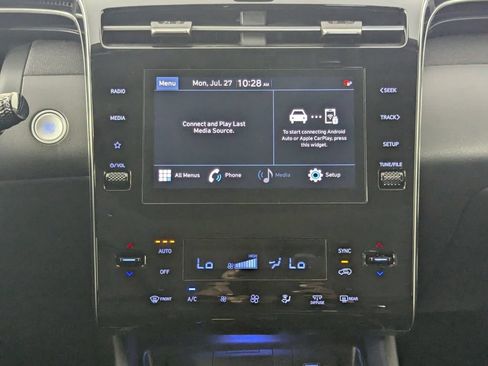 Used 2023 Hyundai Tucson SEL w/ Convenience Package AWD/4WD image 19