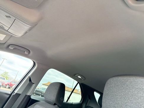 Used 2023 Chevrolet Equinox LT image 22