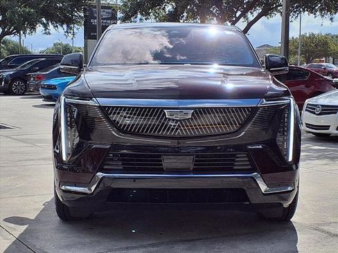 New 2026 Cadillac Escalade IQL Luxury image 7