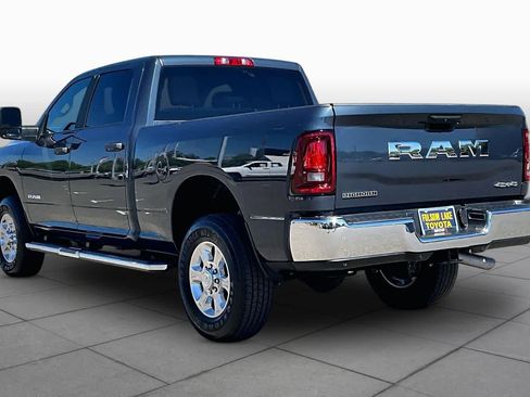 Used 2025 RAM 2500 Big Horn AWD/4WD image 11