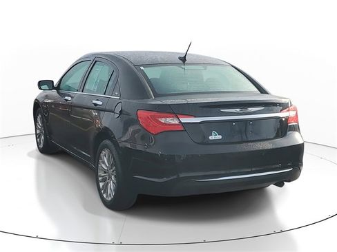 Used 2012 Chrysler 200 Limited image 3
