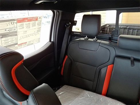 New 2025 Ford Ranger Raptor image 13