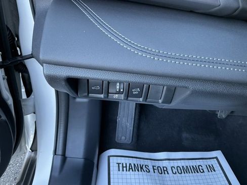 Used 2025 Subaru Outback Touring image 20