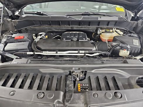 Certified 2020 Chevrolet Silverado 1500 RST w/ RST Value Package image 33