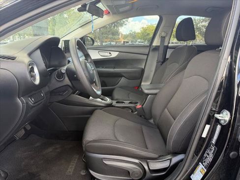 Used 2024 Kia Forte LXS FWD image 20
