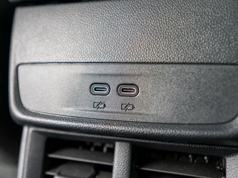 Certified 2026 Chevrolet Equinox LT image 38