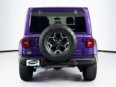 Used 2023 Jeep Wrangler Unlimited Rubicon 4xe w/ Dual Top Group AWD/4WD image 14