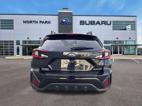 Certified 2024 Subaru Crosstrek 2.5i Limited w/ Crosstrek Mirror Package AWD/4WD image 4