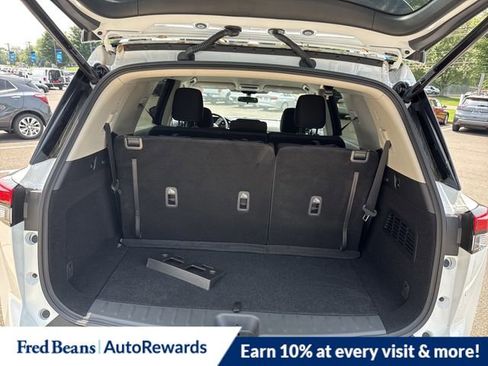 New 2025 Nissan Pathfinder SV image 10