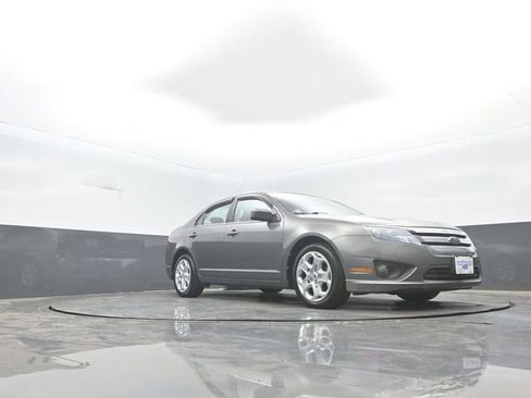 Used 2010 Ford Fusion SE FWD image 32