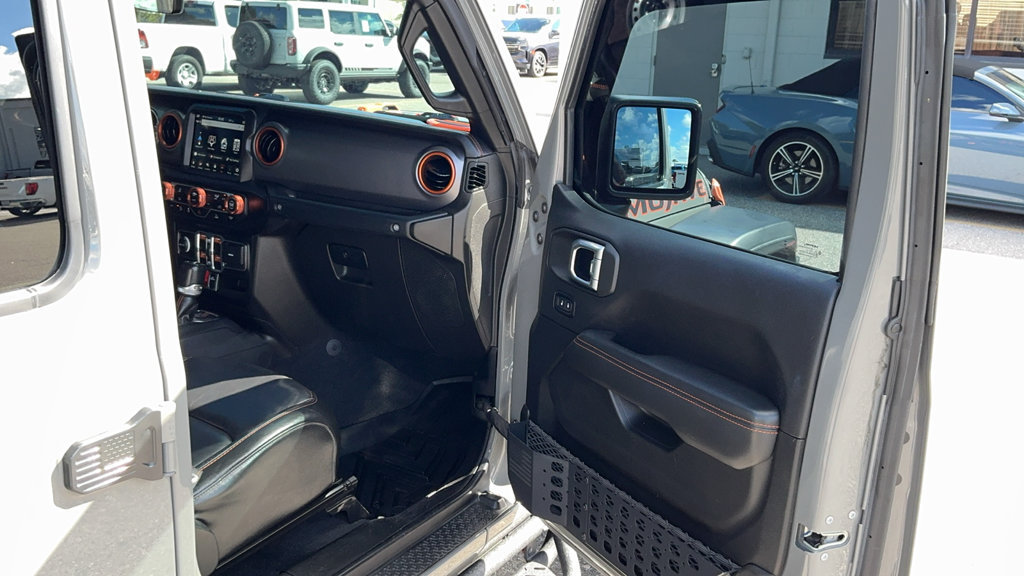 Used 2022 Jeep Gladiator Mojave w/ Trailer Tow Package AWD/4WD image 45