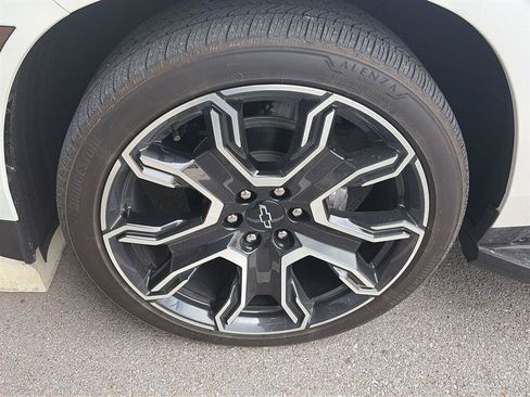 Used 2025 Chevrolet Tahoe RST w/ RST Capability Package AWD/4WD image 13