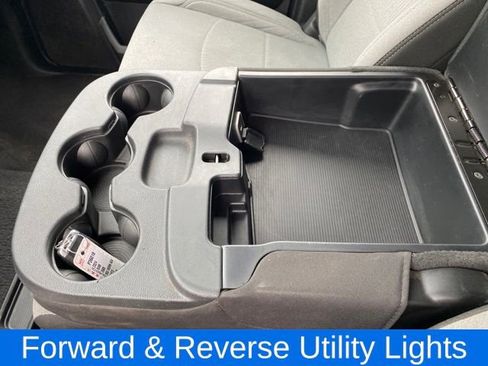 Used 2024 RAM 3500 Big Horn AWD/4WD image 14