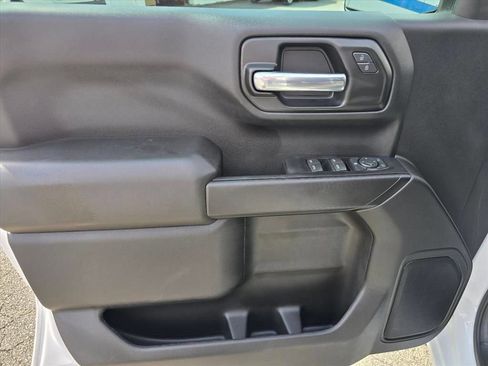Used 2025 Chevrolet Silverado 1500 Custom AWD/4WD image 9