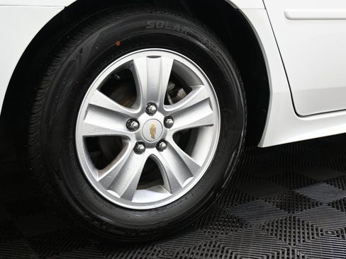 Used 2014 Chevrolet Impala Limited LS image 28