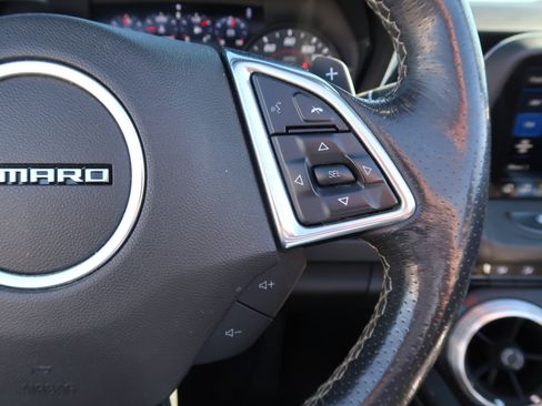 Used 2019 Chevrolet Camaro SS image 21