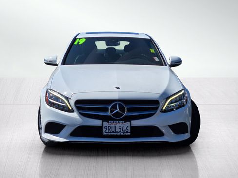 Used 2019 Mercedes-Benz C 300 Sedan image 2
