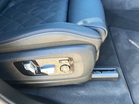 Used 2026 BMW X5 M60i image 26