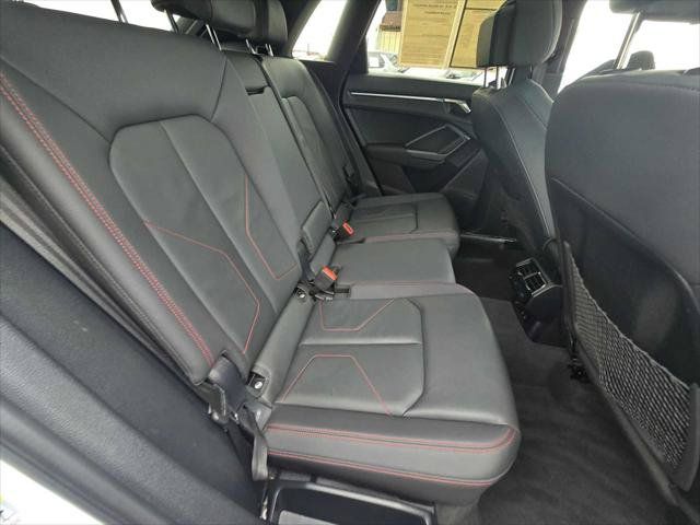 Used 2025 Audi Q3 2.0T Premium Plus w/ Premium Plus Package AWD/4WD image 12
