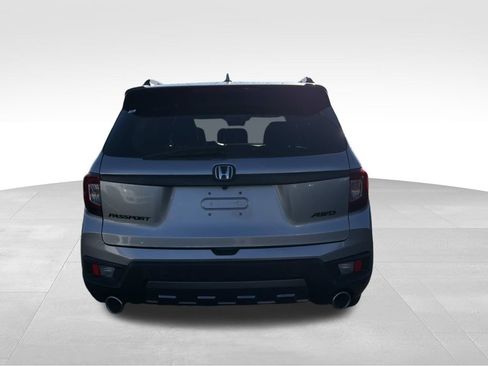 Used 2023 Honda Passport TrailSport image 4