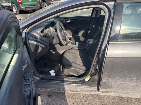 Used 2018 Ford Focus SE image 14