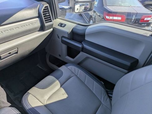 Used 2018 Ford F250 XL w/ STX Appearance Package image 15