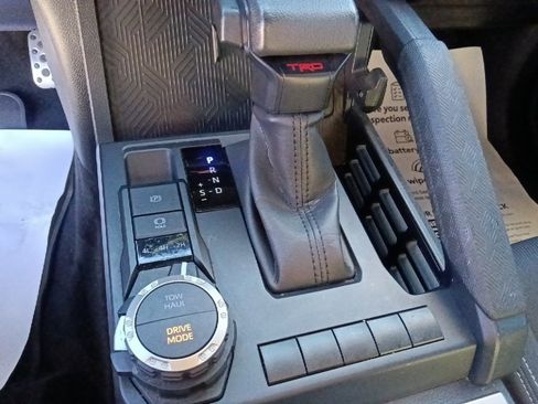 Used 2024 Toyota Tacoma TRD Sport image 24