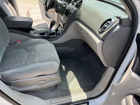 Used 2017 Buick Enclave Convenience w/ Trailering Package FWD image 11