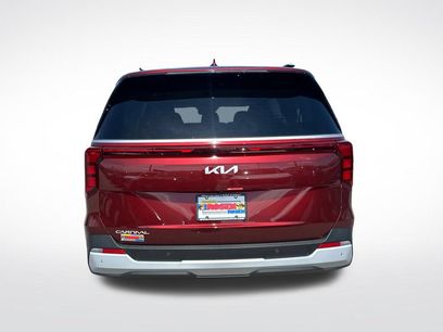 New 2026 Kia Carnival EX